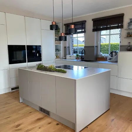 Ferienzimmer Claudia * Surwold