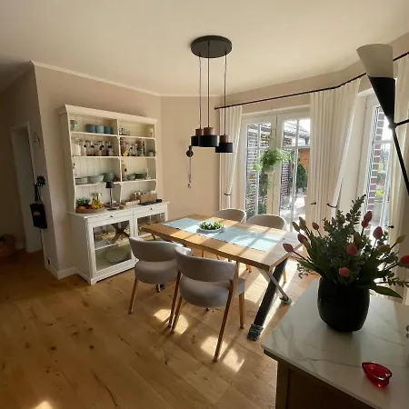 Ferienzimmer Claudia منزل للإقامة *